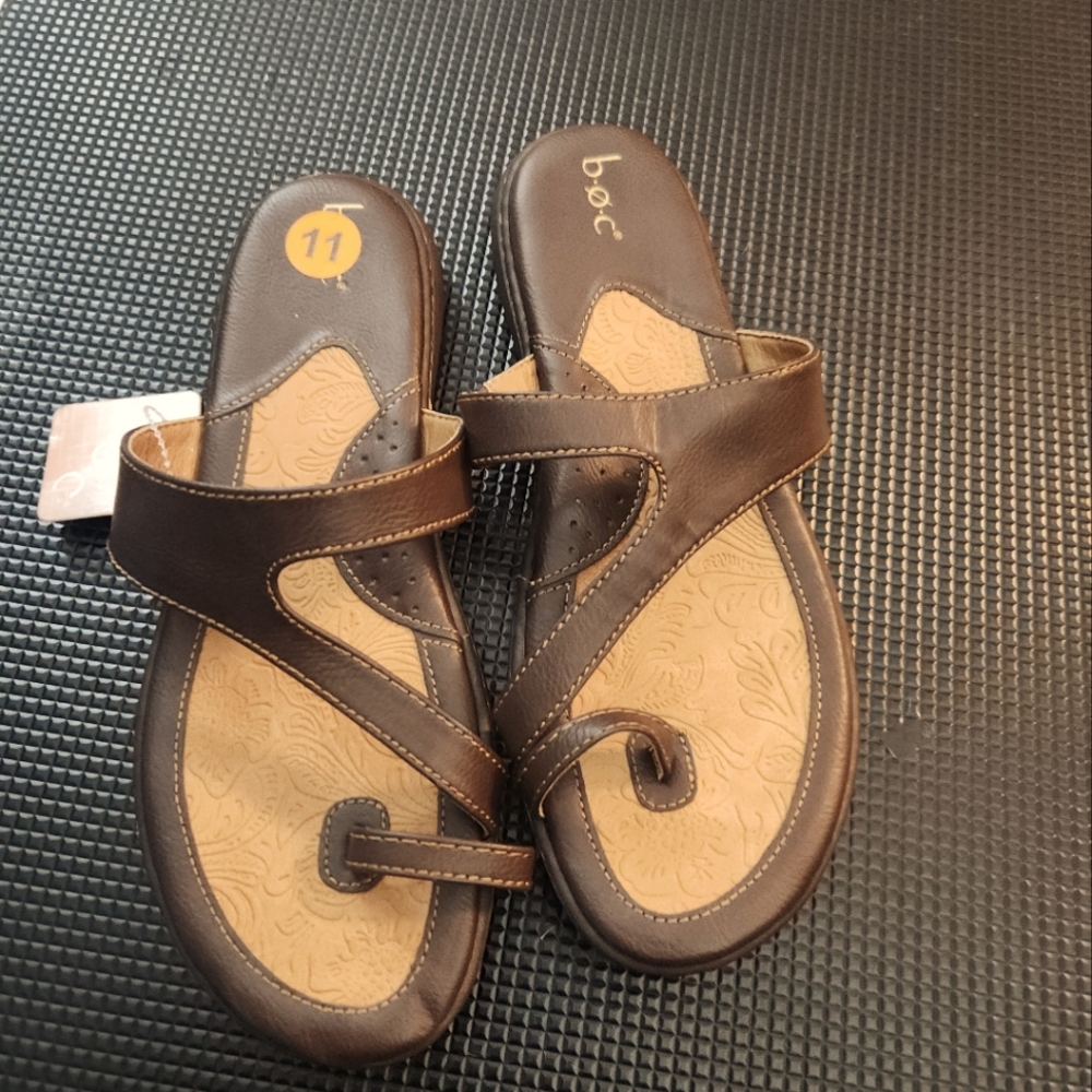 Womens BOC flipflop sandals